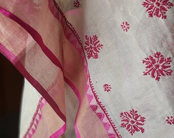 Handmade chikan saree