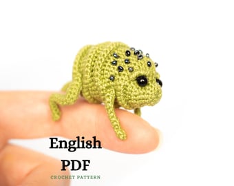 Uncinetto in miniatura Squonk inglese PATTERN SOLO, pdf portachiavi Amigurumi Squonk della Pennsylvania, creatura criptide PA strana e triste e inquietante