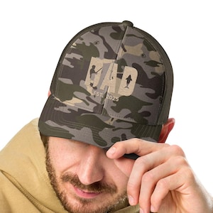 Benutzerdefinierte Fischer Dad Trucker Hat Personalisierte Angeln Liebhaber Geschenk für Papa gestickte Trucker Cap Vatertagsgeschenk für Angeln Papa