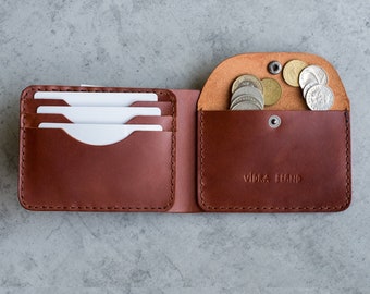 Handgestikte lederen bifold-portemonnee Munten, contant geld, kaarten - Cognac