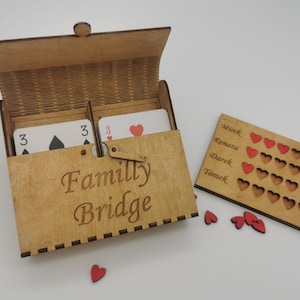 Card box for two decks with tiny score board! Designed for lasercut *dxf, *lbrn2, *ai, *svg, *pdf