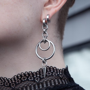Echoes - stainless steel statement layered oring and spike earrings