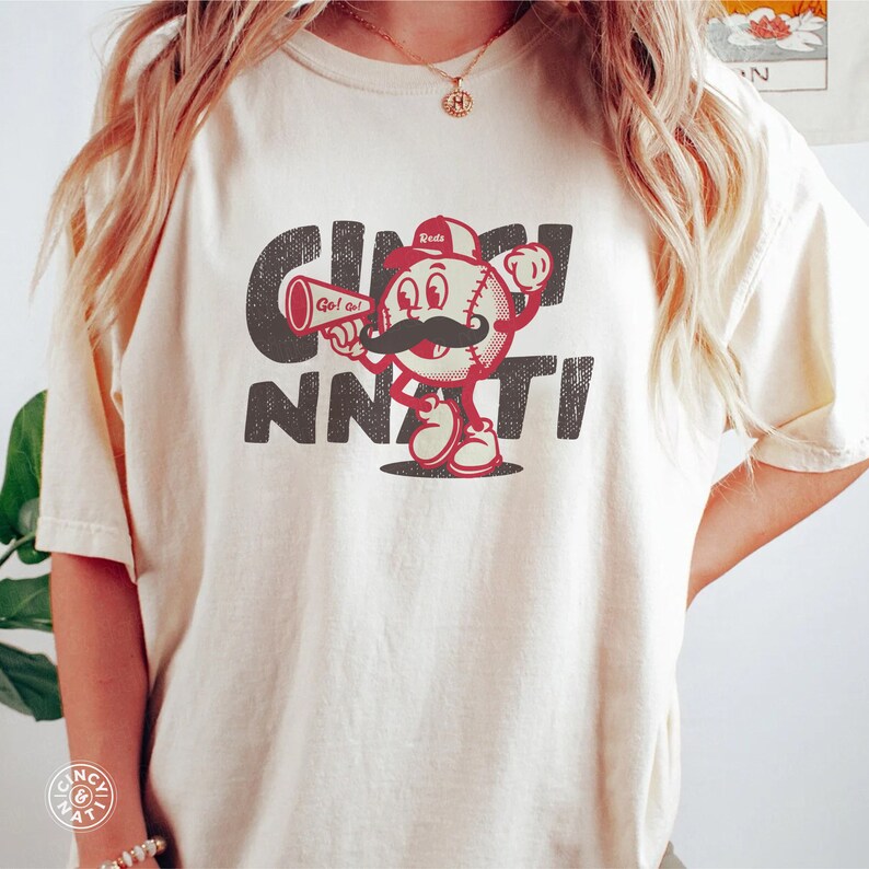 Vintage Style Cincinnati Reds Tshirt, Reds Baseball Graphic Tee