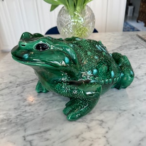 Extra Large Vintage Arnel's Ceramic Frog or Toad. Excellent