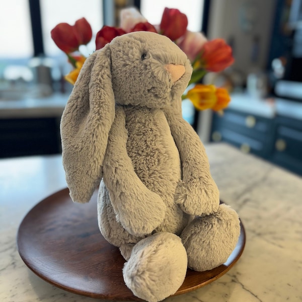 RARE Jellycat Bashful Bunny Silver con cola plateada. Tamaño grande 16". EUC.