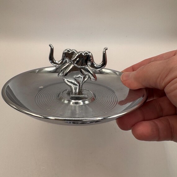 MCM Hamilton Product Chrome Pincherette Elephant and Marlin