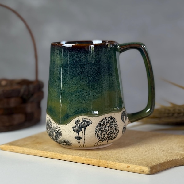 Kubek grzybowy/Duży kubek ceramiczny/Duży kubek ceramiczny/Duży kubek do kawy ręcznie robiony/Bardzo duży kubek do kawy/Kubek 16 uncji/Kubek leśny/Kubek malowany ręcznie/Kunst