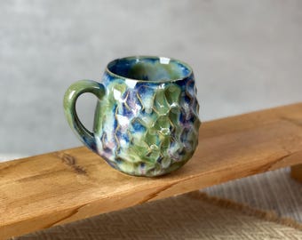 Handmade Diamond-Textured Ceramic Mug, Glazed Coffee Cup (350ml)