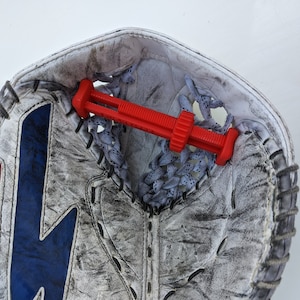 Adjustable Goalie Glove Stretcher