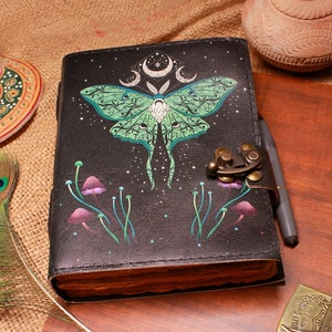 Blank Spell Book of Shadows Journal with Lock Clasp Vintage Handmade  Leather Luna Moths and Morpho Butterfly Print Diary Prayer Pagan Witchcraft  Supplies Wiccan Decor Notebook Daily (8X6 inch) 