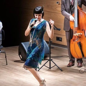フラッパー ピーコック 1920 年代 ヴィンテージ風 グレート ギャツビー アールデコ チャールストン スイング フリンジ ウェディング ゲスト ブライズメイド ドレス