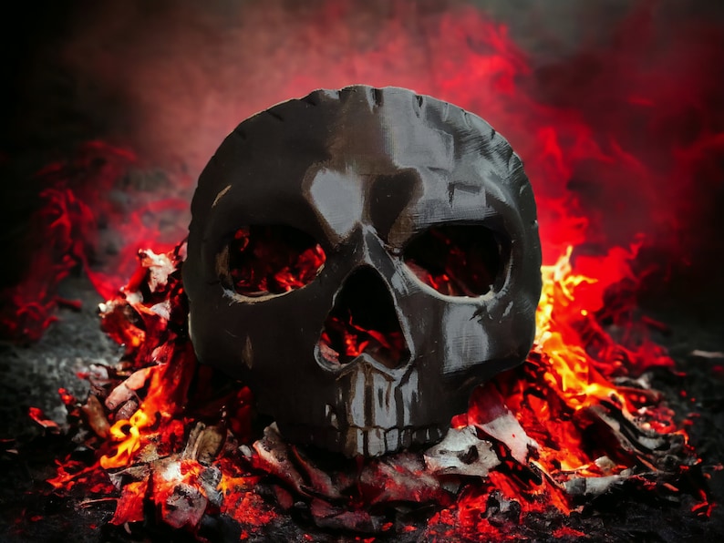 Half Skull / Ghost / Ghoul Mask - 3D Printed Décor, Costume, Cosplay Bild 1
