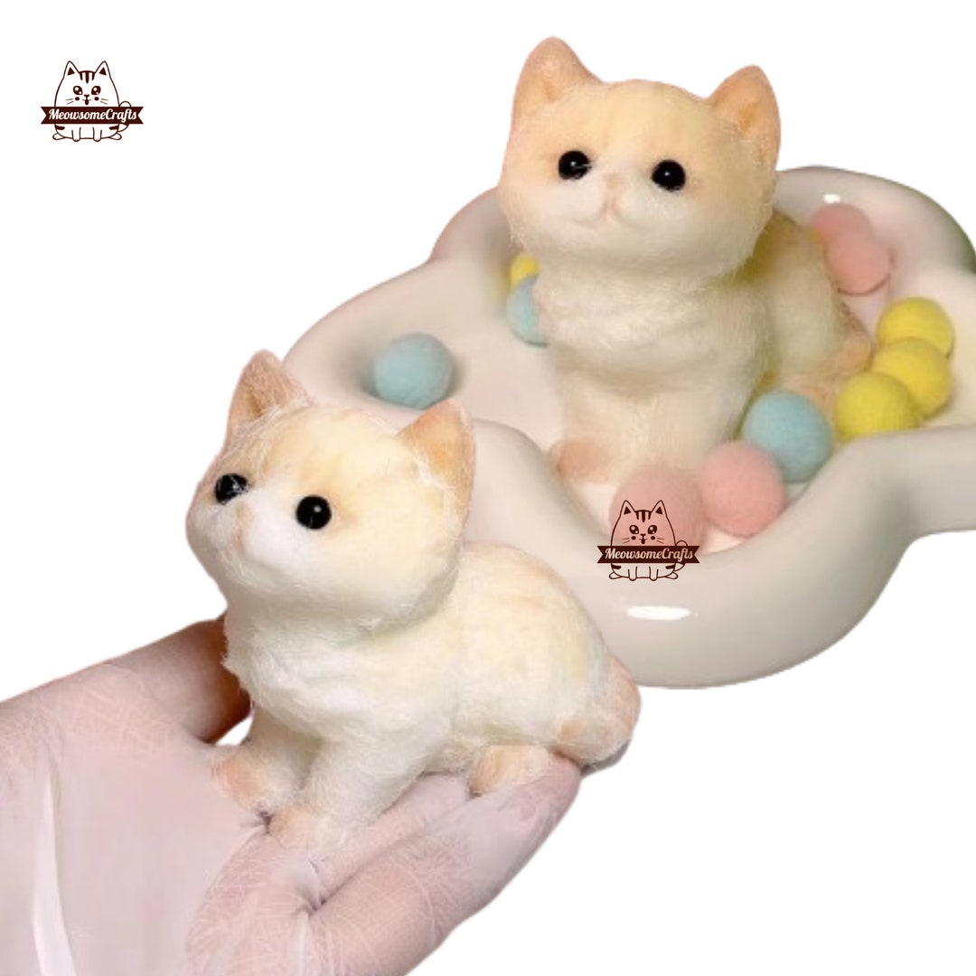 Adorable jouet sensoriel spongieux anti-stress à fourrure et