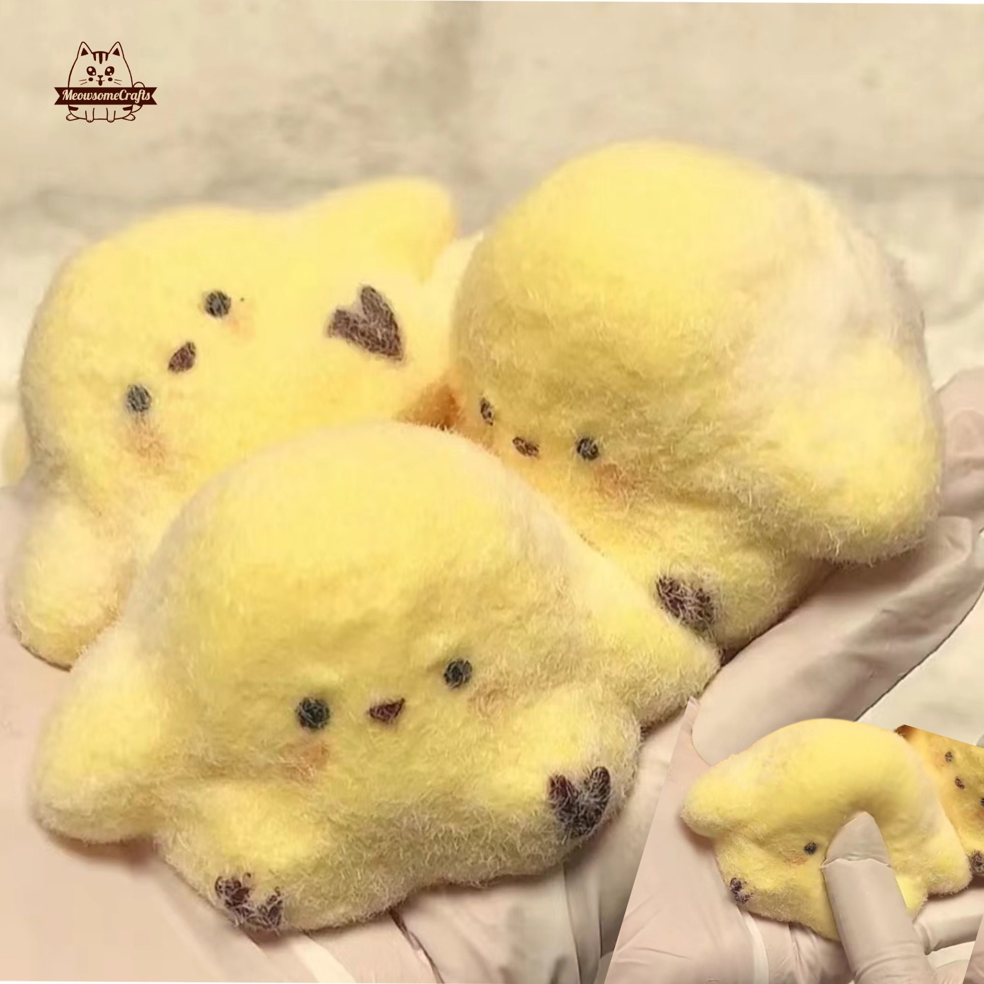 ふわふわのふっくらひよこのスクイーズおもちゃでストレス解消感覚刺激