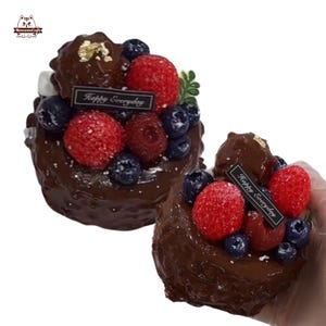 Chocolate Berry Cake Taba Squishy Realistic Dessert Stress Relief Toy Food Decor Kawaii Fidget Gift