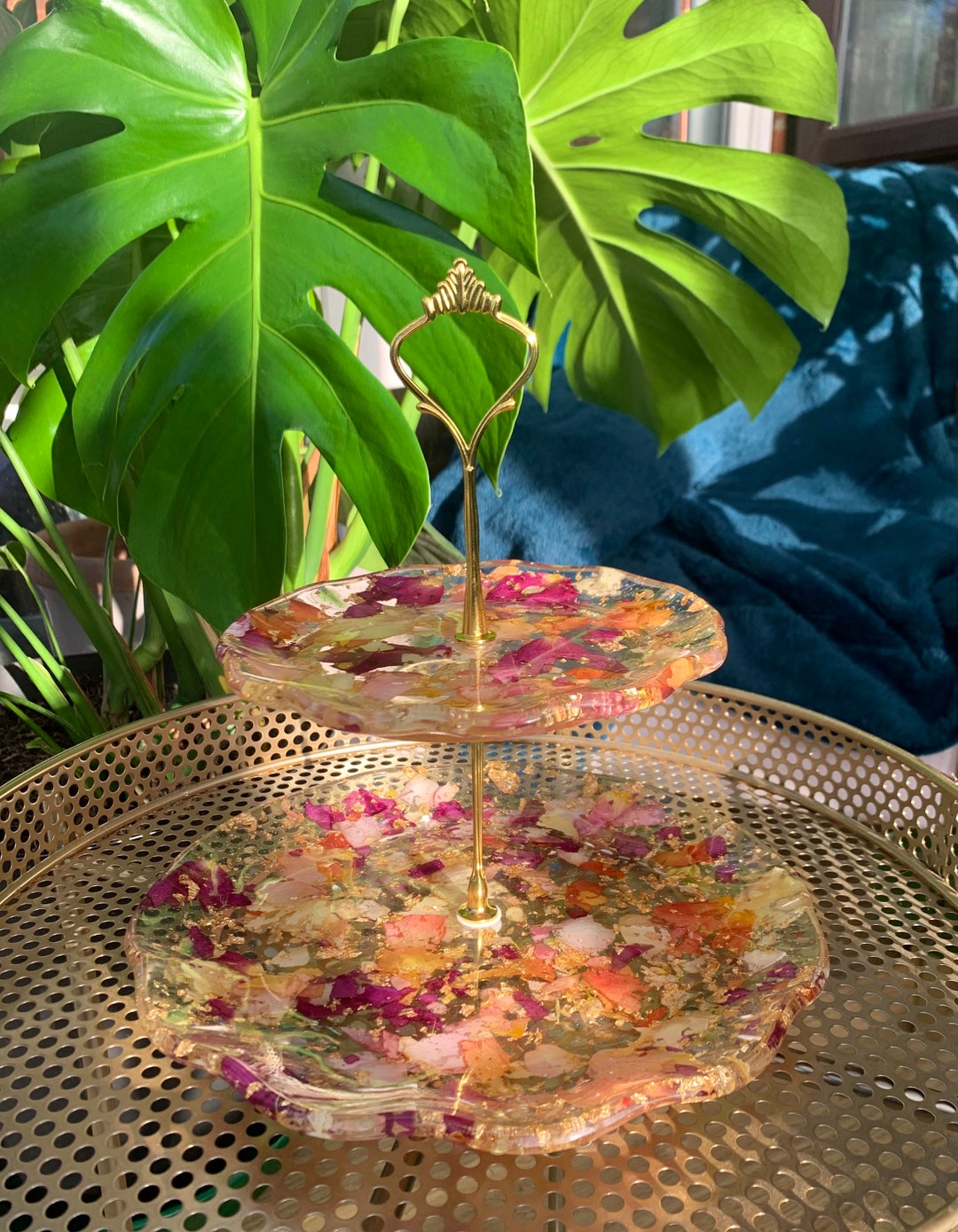 Personalised Wedding Flower Preservation Resin Cake Stand Funeral