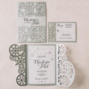 Modelo de convite de flocos de neve cortado a laser, arquivo de corte de porta de convite de casamento de inverno Svg para Cricut lasercut papercut Cameo svg dxf ai cdr