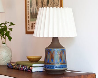 Alingsås Keramik Ulla Winblad Swedish handmade ceramic table lamp from 1950s–1960s. Rare. Shade not included. Excellent Condition.