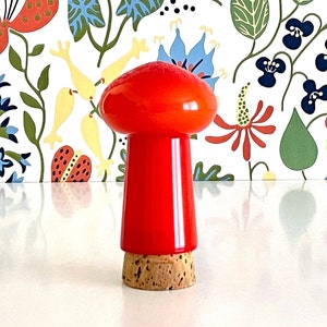 Holmegaard Kastrup. Michael Bang. Palet Palette. One orange salt, pepper, sugar shaker. 1960-1970 Denmark. Excellent condition.