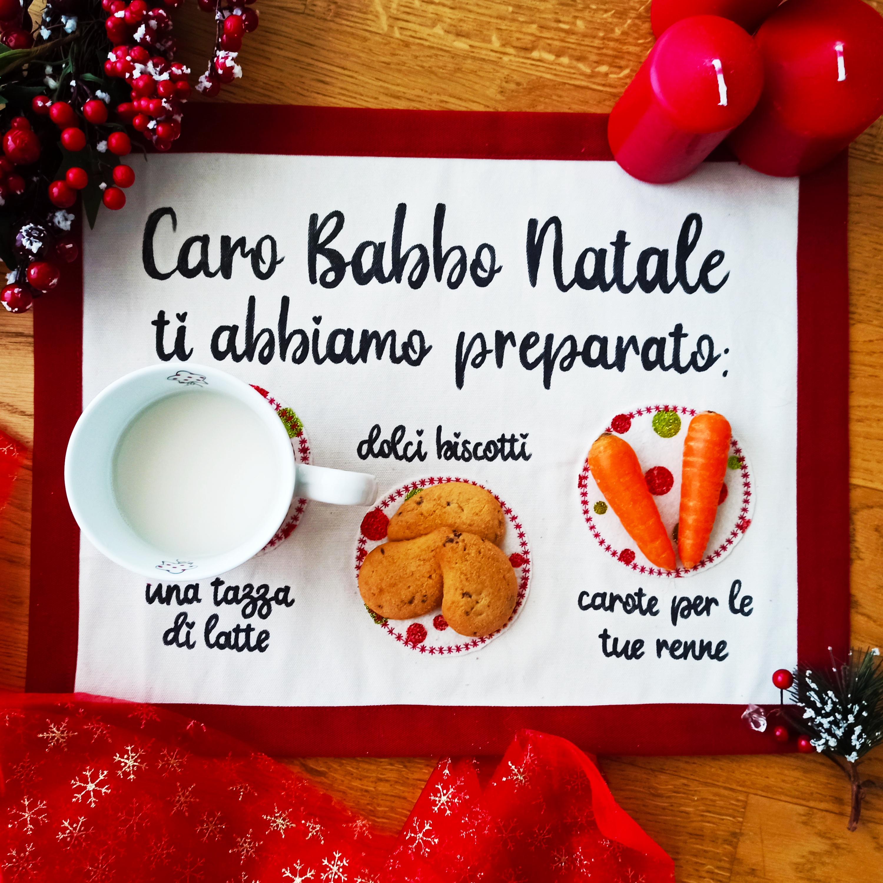 Tovaglietta personalizzata rettangolare con babbo natale - TenStickers