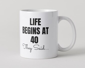 Taza divertida para 40 cumpleaños: Taza de café sarcástica para la crisis de la mediana edad