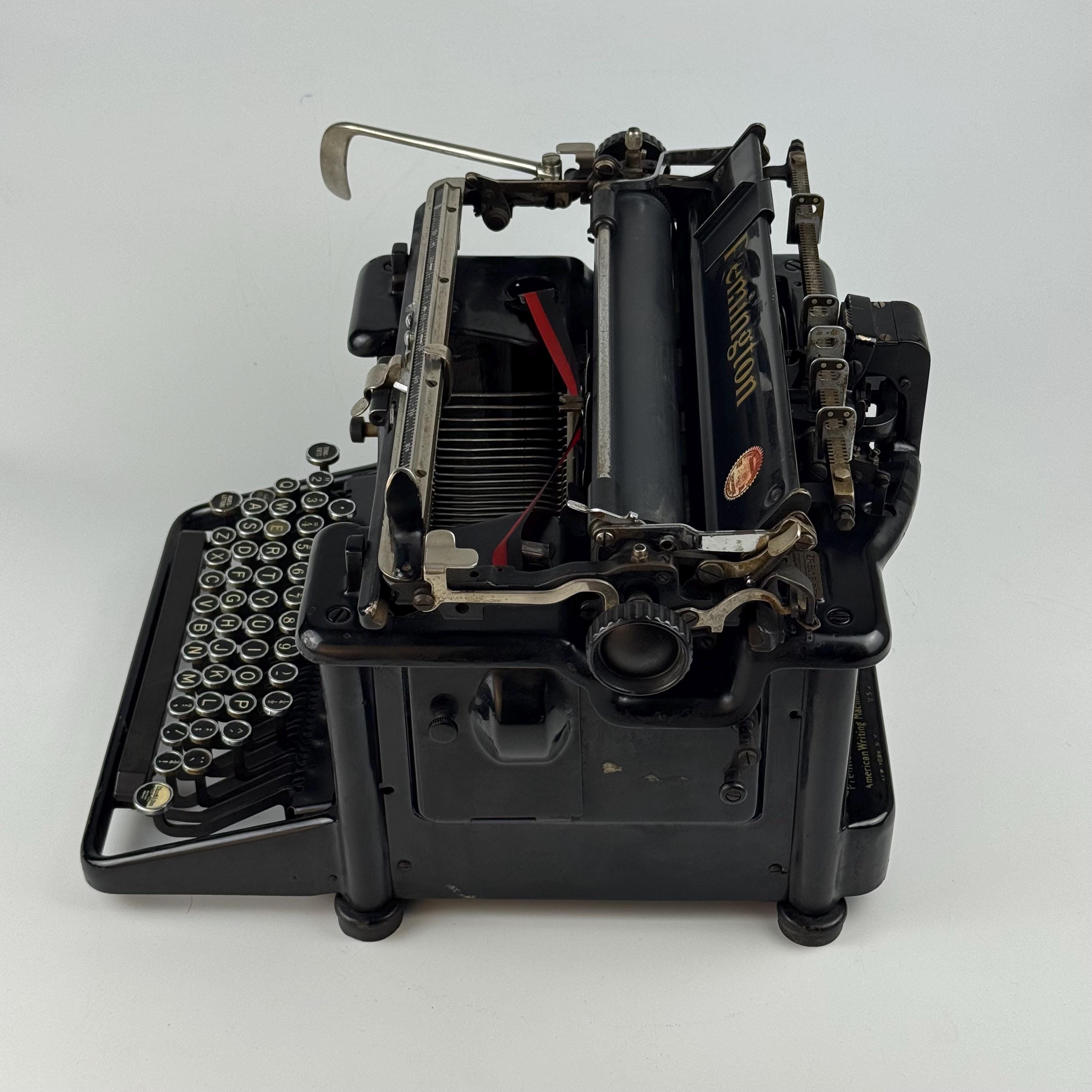 Remington ホーム ポータブル タイプライター ビンテージ レトロ 