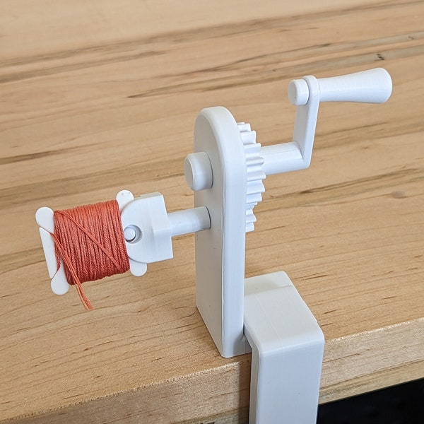 The Better Bobbin Wickler - Unterstützt Generic + DMC Karton / Kunststoff, Pip und Chip oder GWSstichinDepot Bobbins