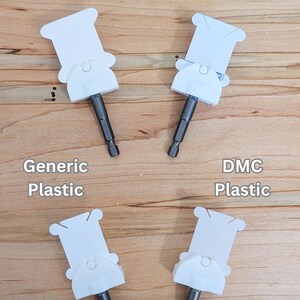 NYA Wicked Winder - Borrdriven broderigarnsupprullare - Generisk/DMC Plast + Kartong bild 2