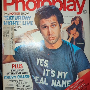 September 1976 PHOTOPLAY Magazine with Chevy Chase on Cover