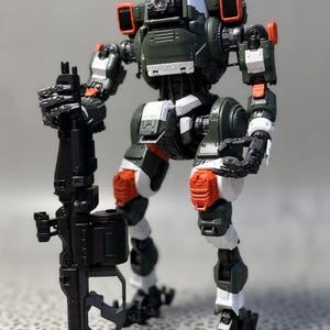 Titanfall BT-7274 | Model Kit Figure Toy