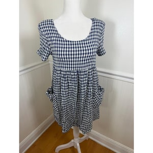 love letters blue gingham open back babydoll dress Love Tree Dress Womens Medium Blue White Gingham Babydoll Seersucker Mini Tiered