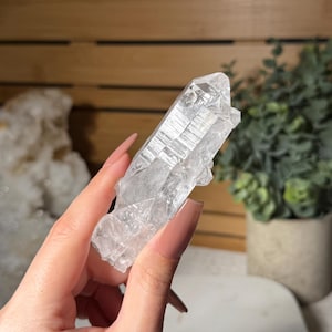Diamantina Laser Quartz Point with Penetrators Natural Brazilian Quartz Crystal with Manifestation Points for Healing Clarity Transformation