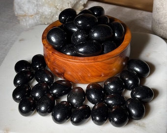 Obsidiana negra pulida, vidrio volcánico natural, piedra pulida de obsidiana, cristal de bolsillo para protección, conexión a tierra, energía y sanación emocional.