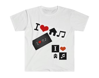 I love house music Unisex Softstyle T-Shirt