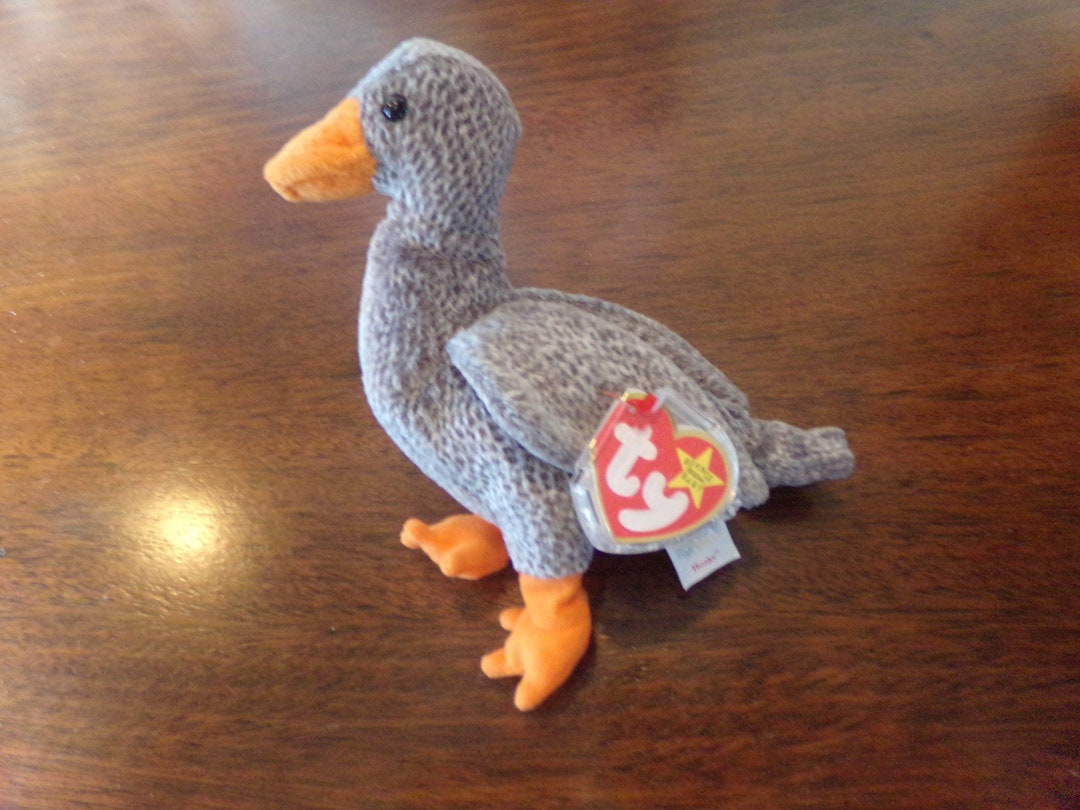Rare-ty Beanie Baby HONKS the Goose-circa 1999-upc/style 4258-single