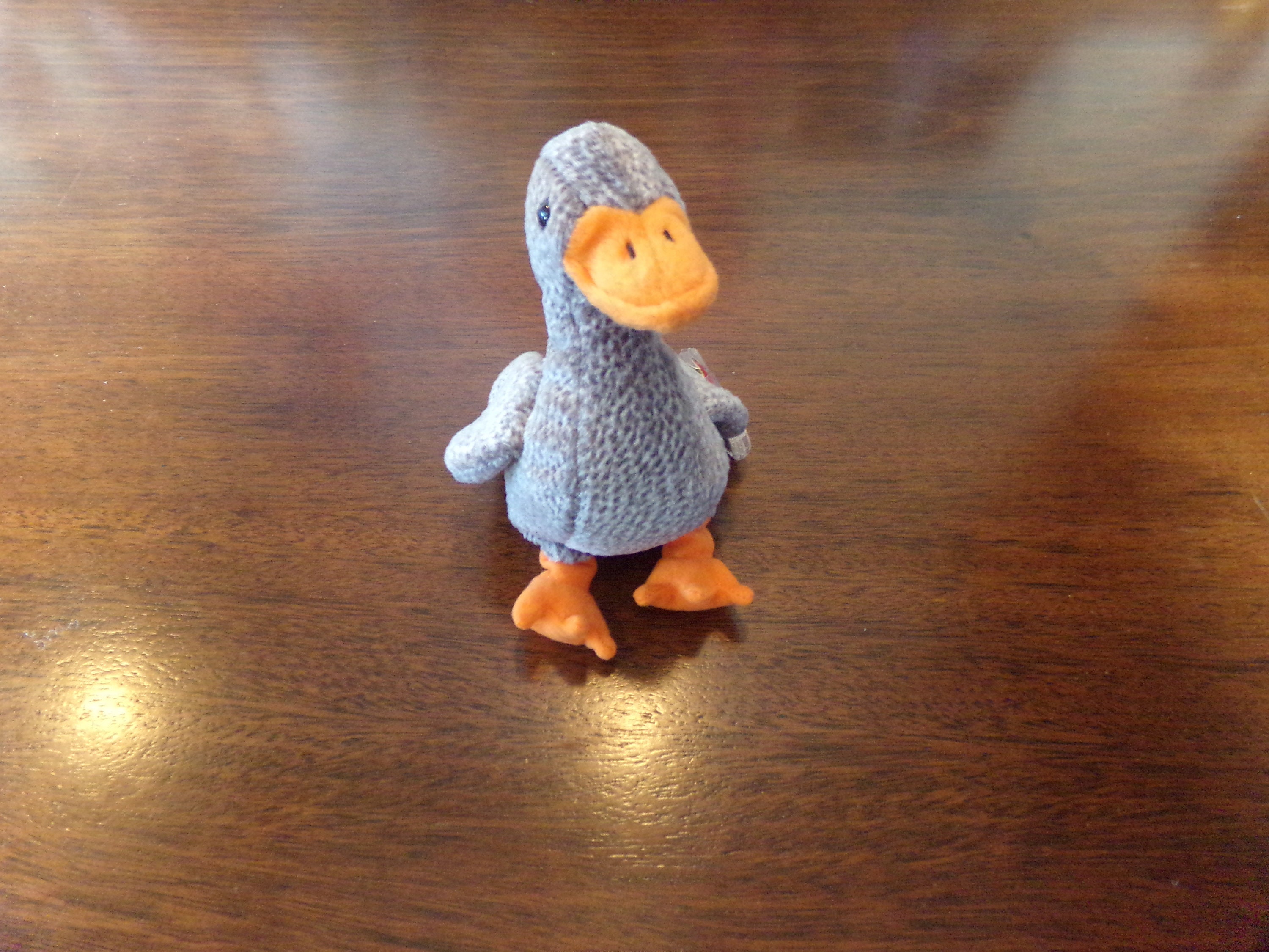 Rare-ty Beanie Baby HONKS the Goose-circa 1999-upc/style 4258-single