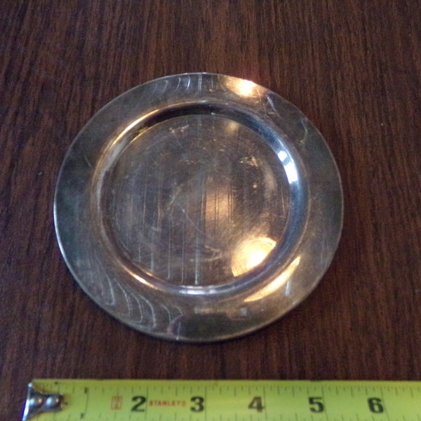 Vintage-Antique-WM A Rogers-Silver Plate- Shallow Trinket plate- 5 inch Smooth Edge Table Saucer- Decorative Pattern-5"by 1"-VG!