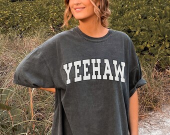 Yee Haw Shirt, Comfort Colors, Western Shirt, Nashville Tshirt Western Clothes, Cowgirl Shirt, Preppy Western Shirt, Country Concert, Trendy