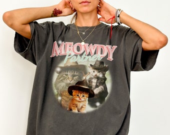 Meowdy Partner Shirt, Cowboy Cat Shirt, Comfort Colors, Western Cat Shirt, Three Cats Vintage Graphic T-Shirt, Funny Cat Tee, Cat Lovers Tee