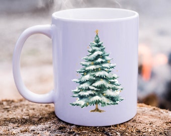 Vintergransmugg, julgranskaffekopp, estetisk granmugg, högtidskaffemugg, akvarell julgran, guldfärgad snöflingemugg