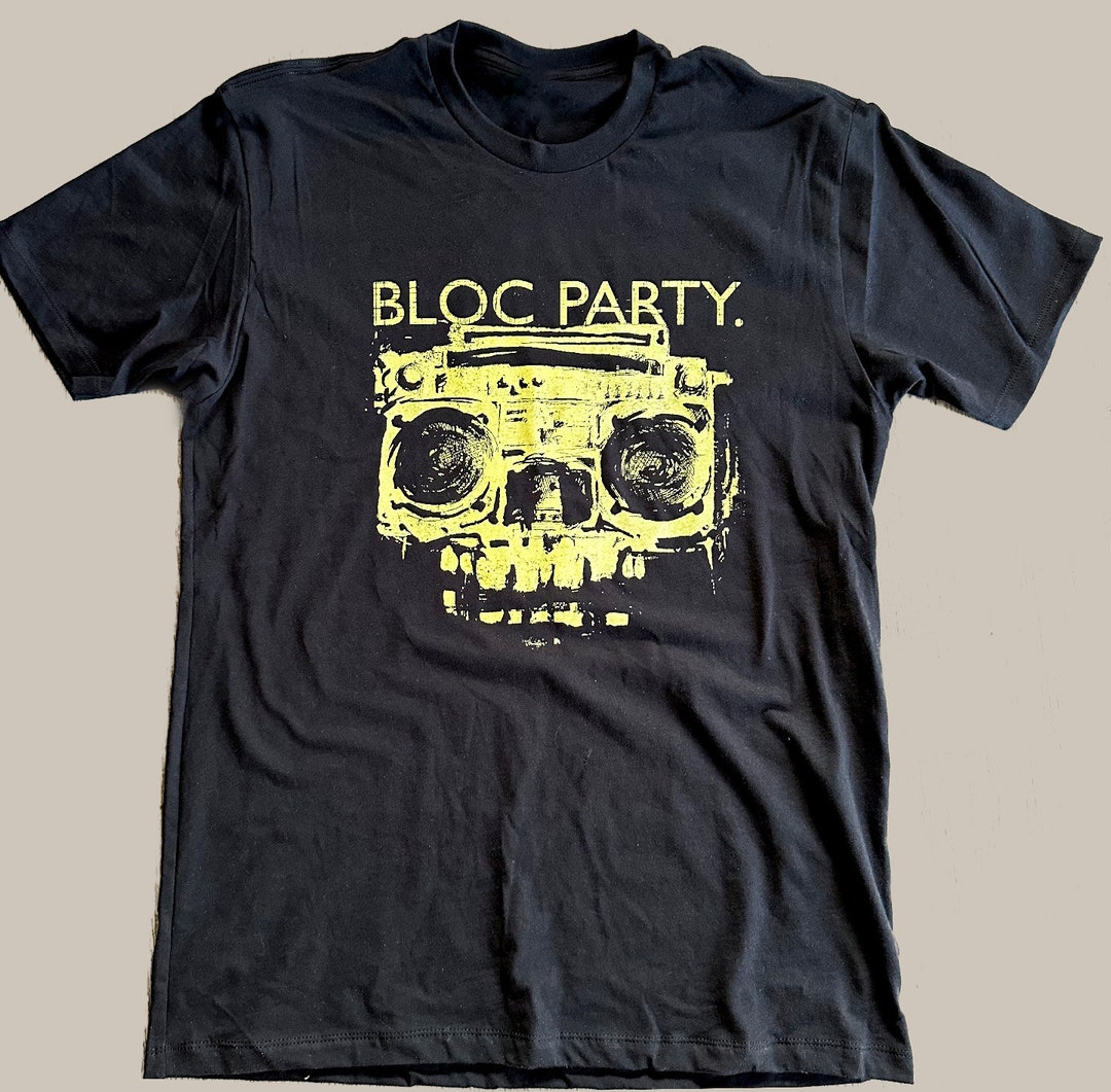 Number (N)ine BANQUET Bloc Party Tシャツ il_1080xN.5596613784_mt6g.jpg