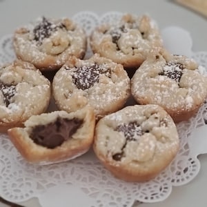 Chocolate &quot;Nutella&quot; Cups