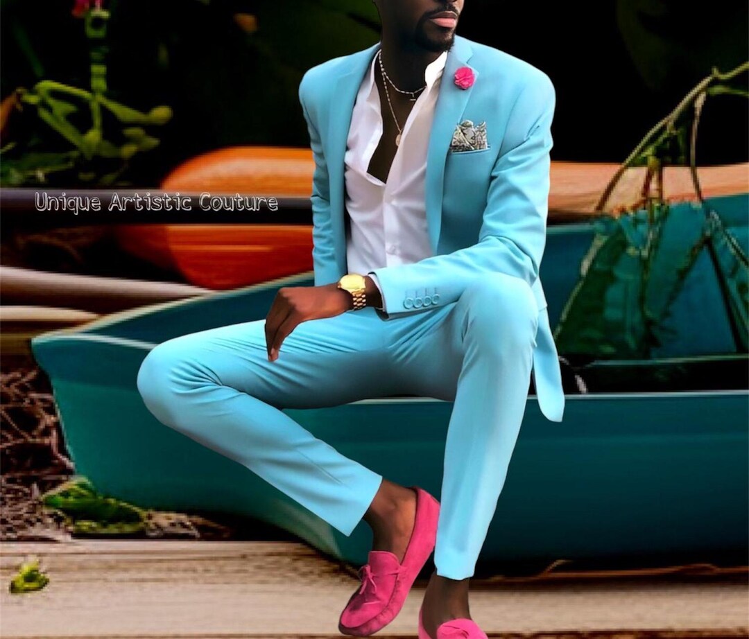 Handsome Sky Blue Slim Fit Wedding Suit for Groom with Peaked Lapel