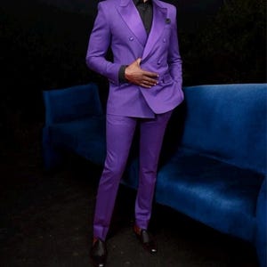 Men’s Classic Elegance Wedding Suit Men&#39;s purple Double Breasted Suit for Timeless Style Tailored Suit Bespoke