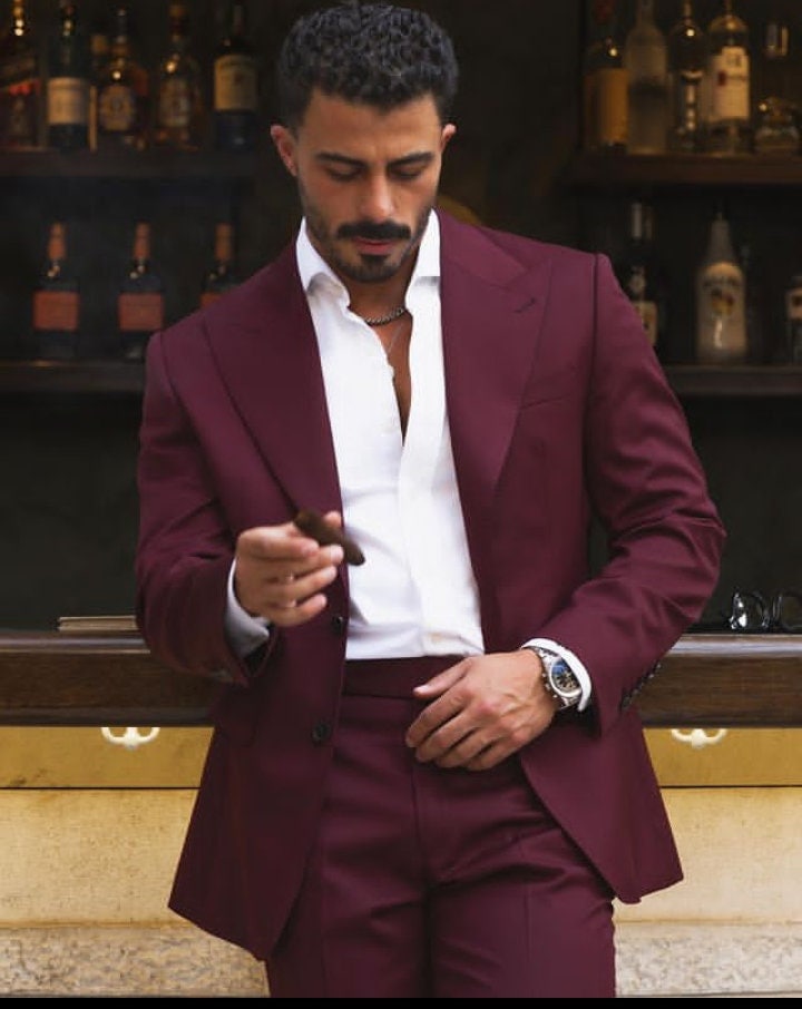 Umber Maroon Textured Premium Wool-Blend Bandhgala/Jodhpuri Suits for Men.