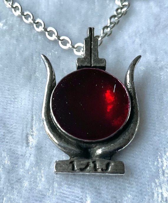 Pendant of aset discount