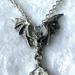 Authentic Alchemy Gothic England P597 Om Strygia Pendant THE