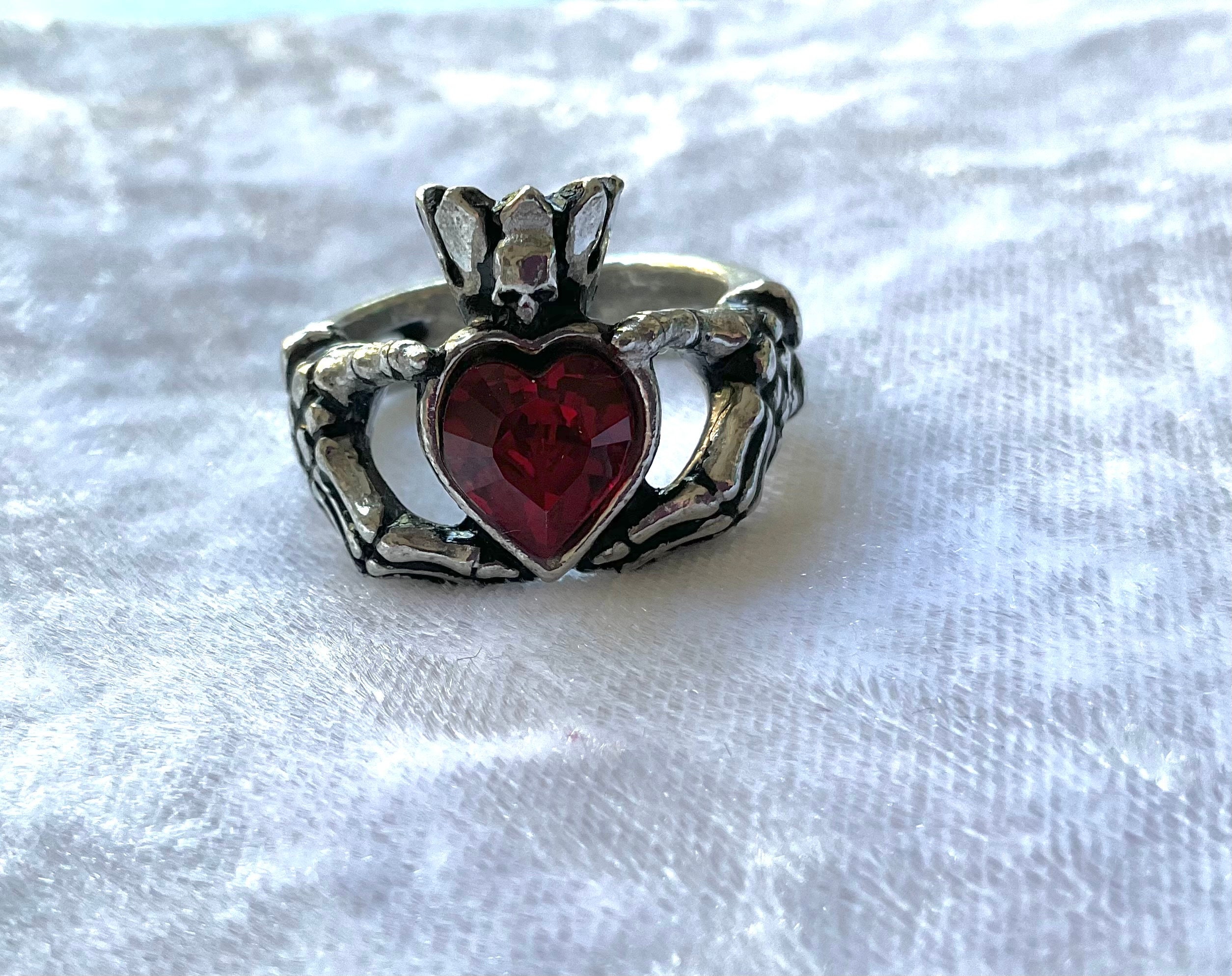 Claddagh by Night Ring by Alchemy Gothic • The Dark Store™