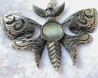 Gothic Jewellery Incy Wincy Spider Forme Necklace by Alchemy 
