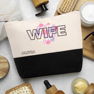 Personalized Makeup Bag Custom Travel Organizer Cosmetic Pouch for Women Toiletry Bag Accessories Storage Gift Wife Design